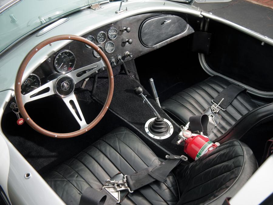  Shelby Cobra 427 (Mk III) 1966 года  (фото 10 из 29)